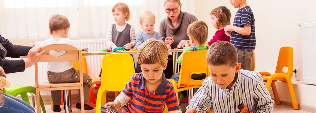 Fiche Métier Assistante Maternelle